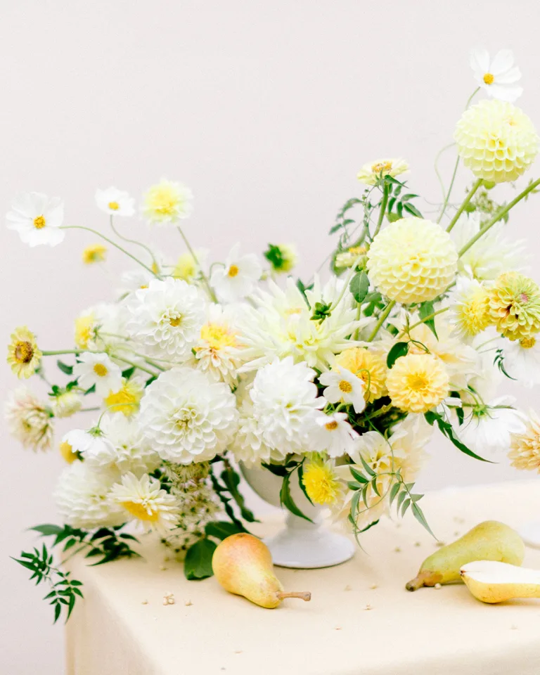 Rita Experience Floral Artist branding by The Visual Corner studio