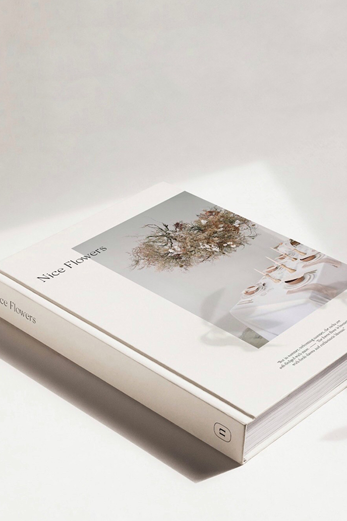 Bespoke brand identity for a wedding & family photographer